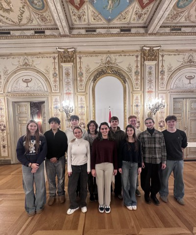 besuchen Auftakt der neuen Landtags-Bildungsreihe zu Antisemitismus